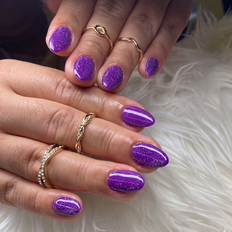 Manicura gel semipermanente