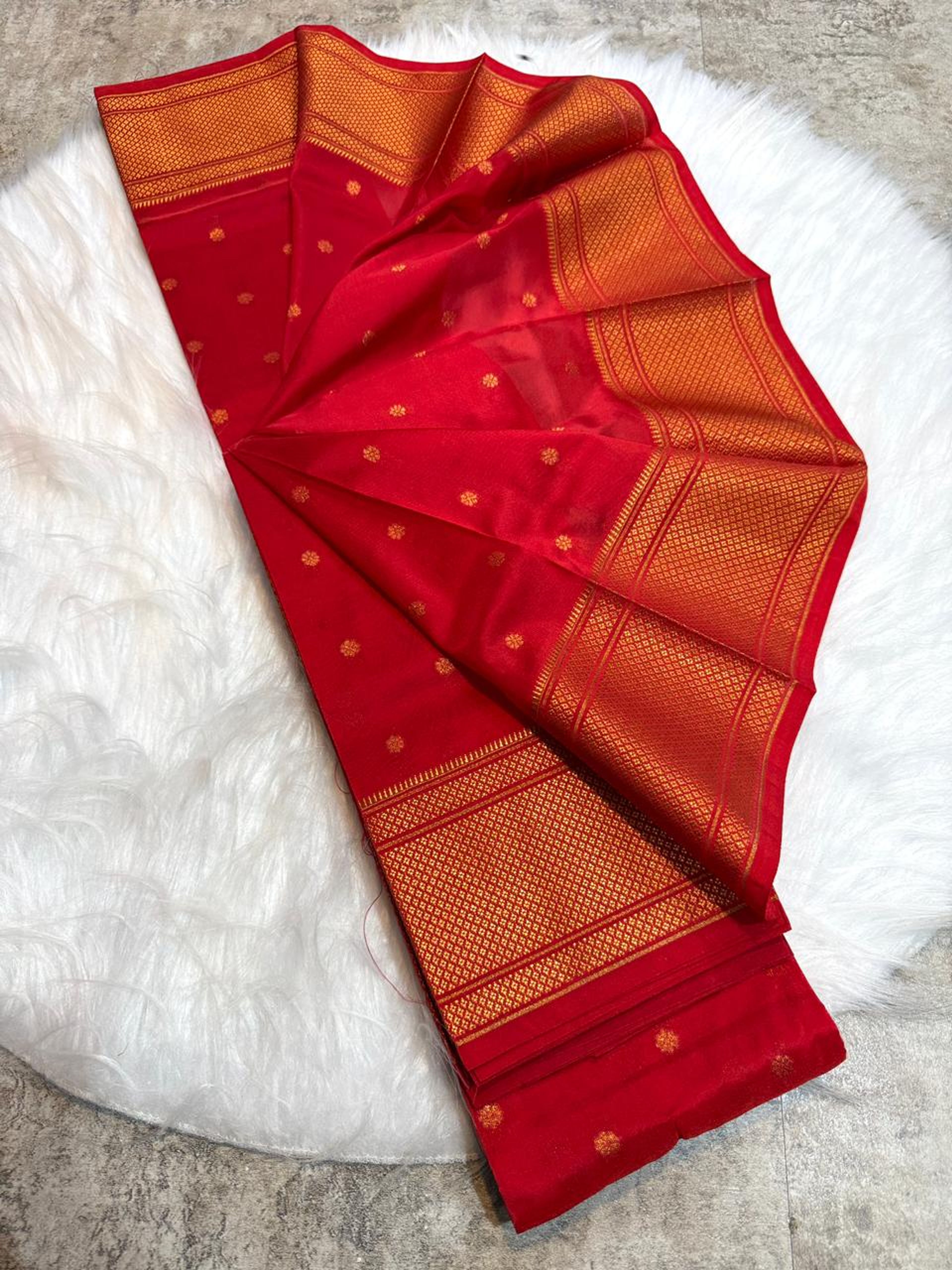 Royal Blue Kalanjali Paithani Silk Saree with Copper Zari Weaving | Premium Quality — image 10