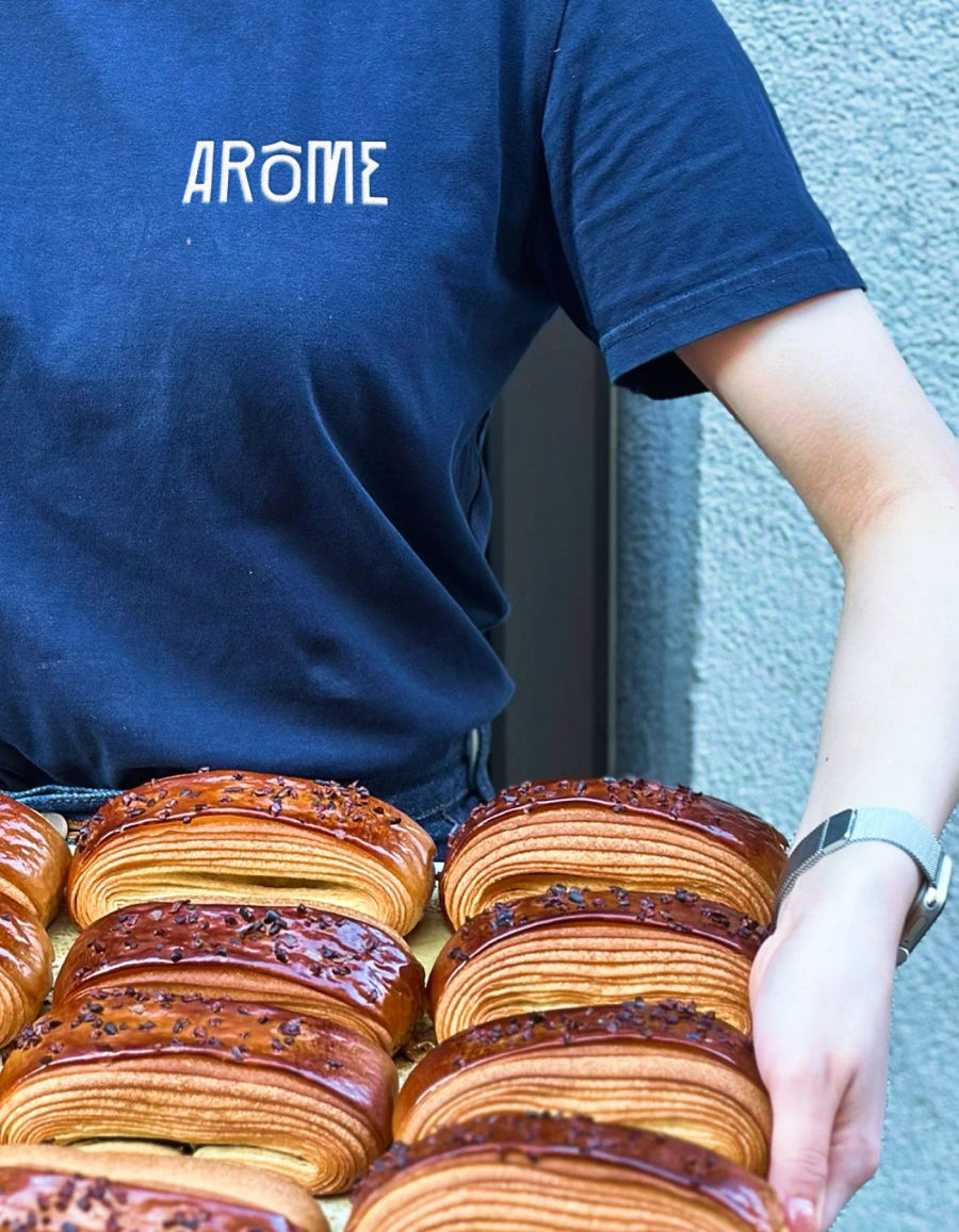 Arome Visual Identity & Bakery Branding