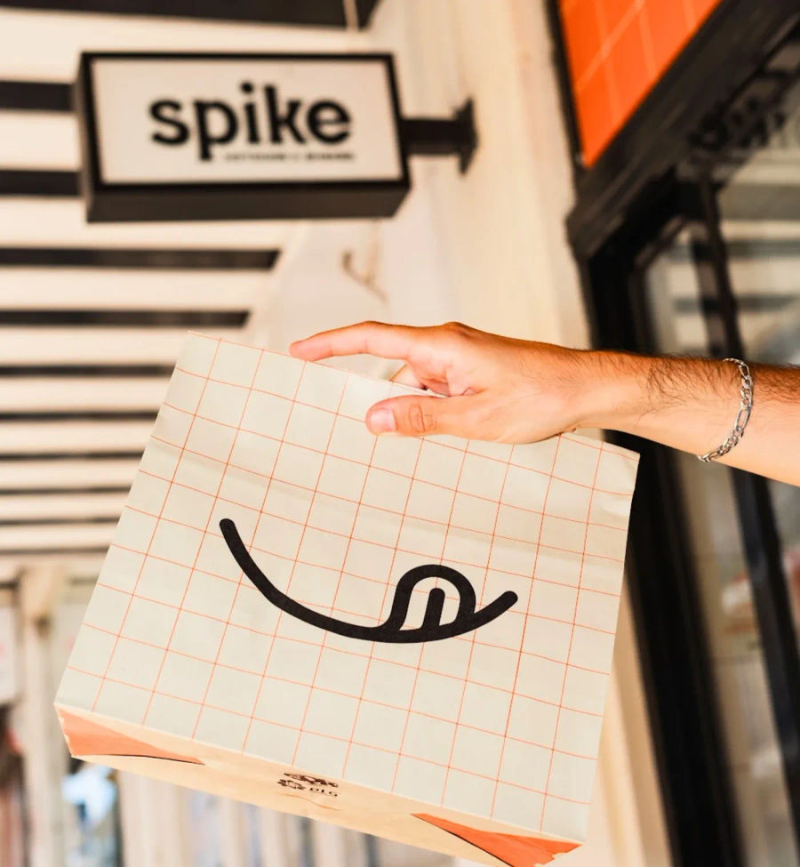 Spike - Hotdogs & Shakes