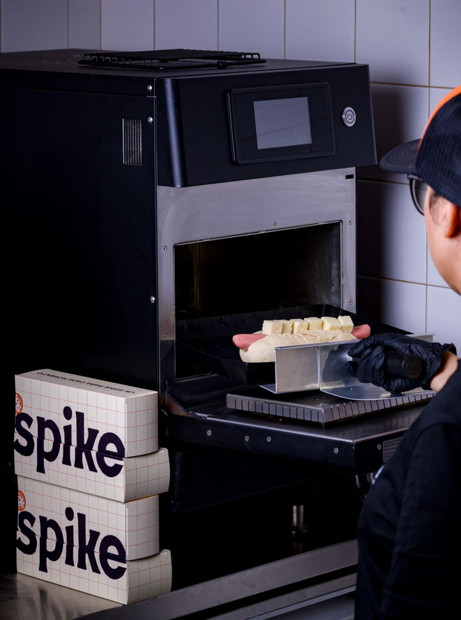 Spike - Hotdogs & Shakes