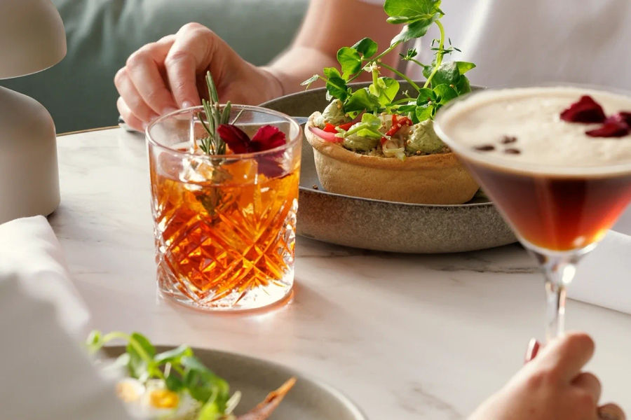 One for the Table | Brand Identity | Cafe