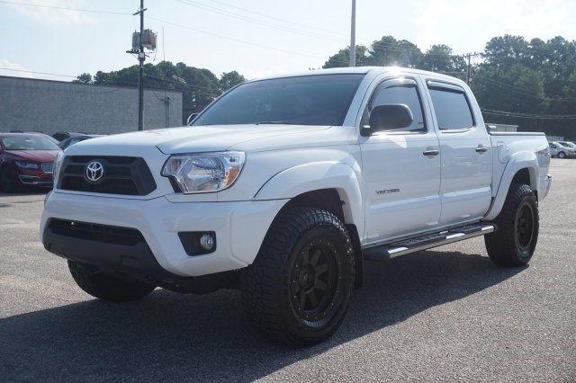 low miles 2015 Toyota Tacoma offroad