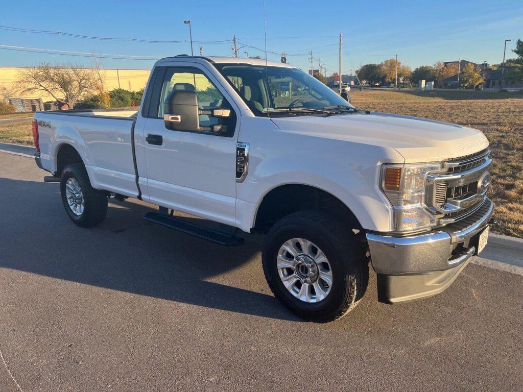 2020 Ford F-250 Super Duty offroad [meticulously maintained]