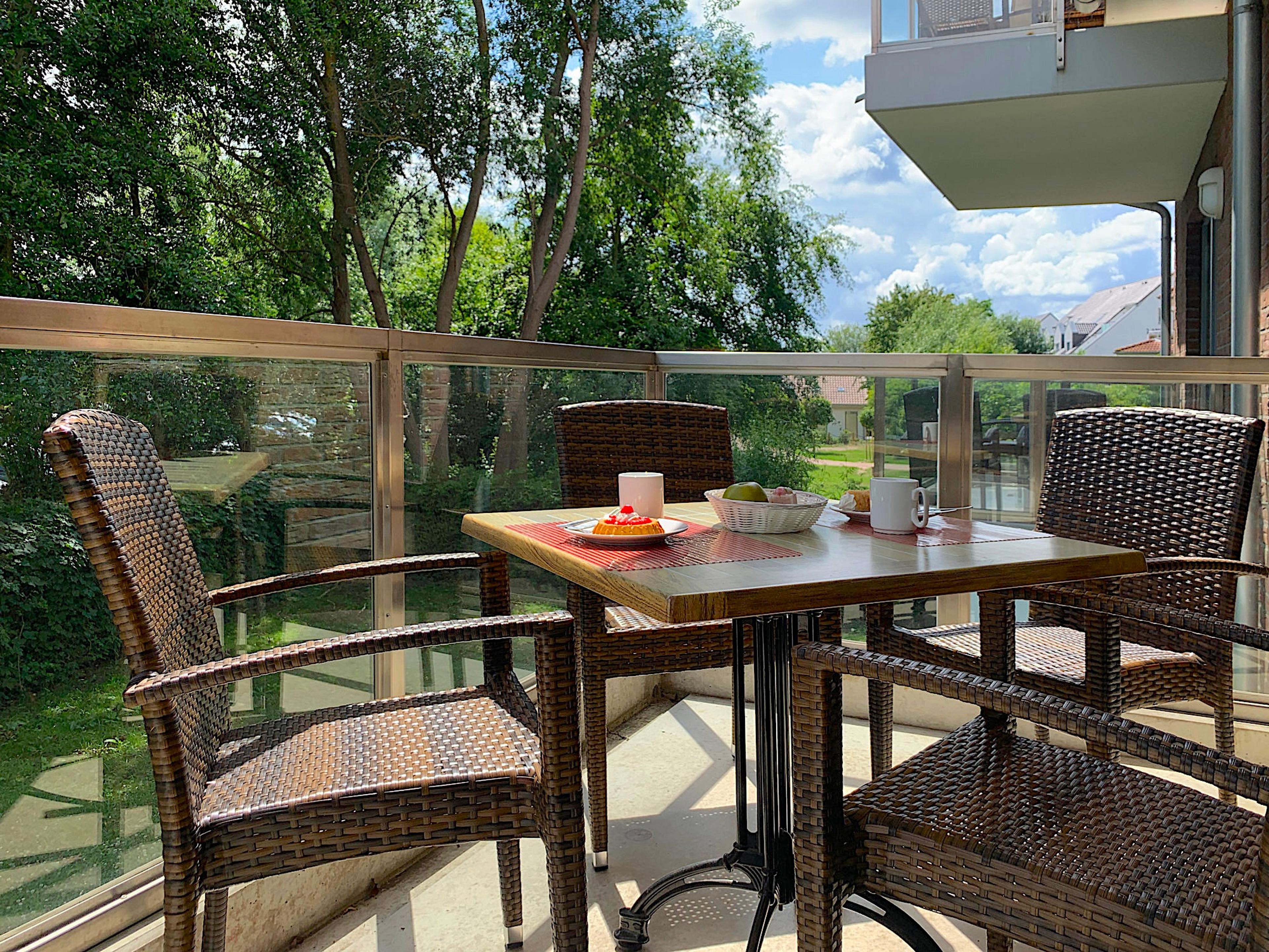 Weidenblick, Ferienwohnung 07, möblierter sonniger Balkon Südausrichtung