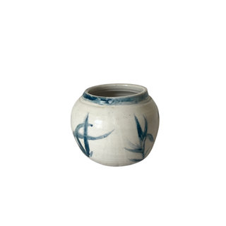 White and Blue Ceramic Vase
Rentals 
Austin Event Rentals