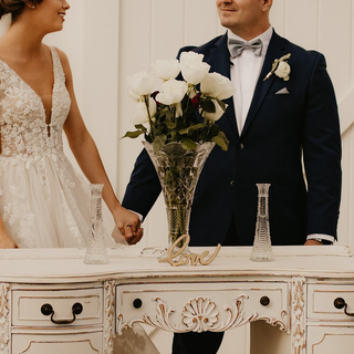 Antique white vanity table for unity or cake table