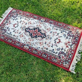 Red and Cream Aisle Rug