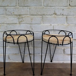 Plant pot stand