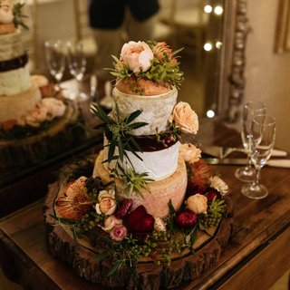 Wooden Round Cake Stand