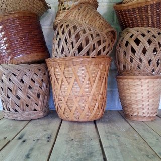 Wicker baskets for vases