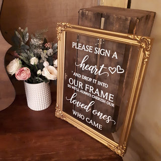 Small Gold Frames Welcome Signing Table