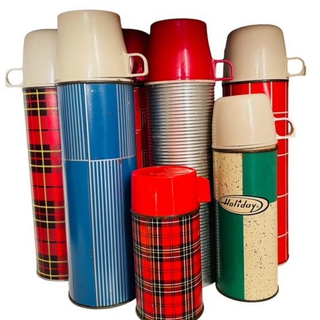 Remember how much we loved fun vintage Thermos vacuum bottles in the 50s,  60s & 70s? - Click Americana