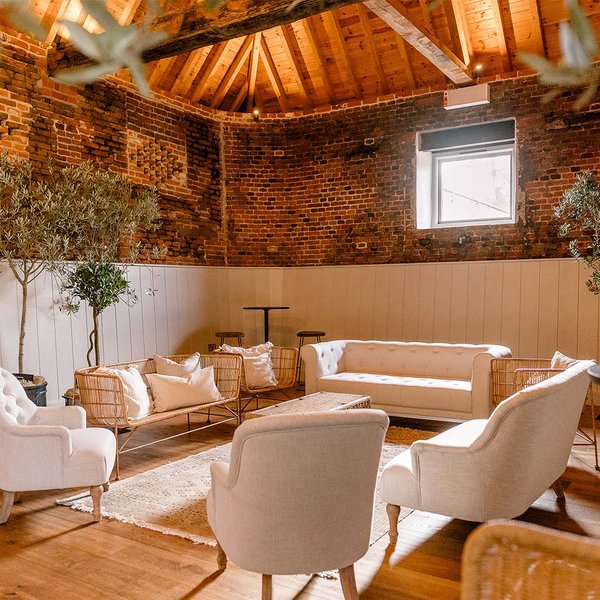 The Truro Cream Linen Chesterfield Sofa Array Wedding and Event Hire