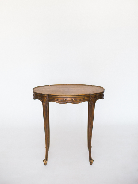 oval vintage table 