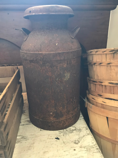 Rusty Creamer Can