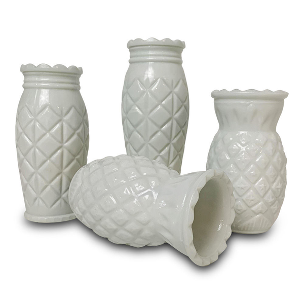 Vase: Milk Glass (M)