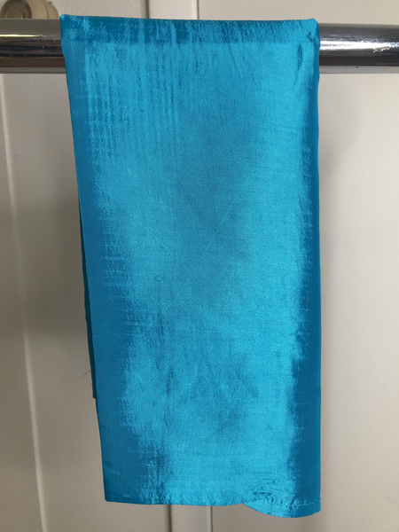 20x20 Teal satin napkins