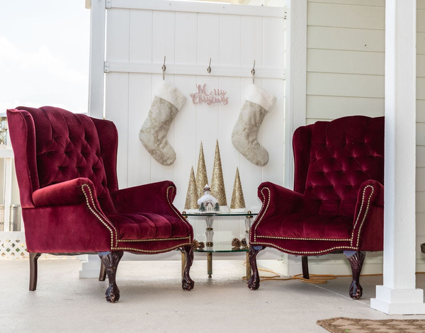 Maroon velvet chair discount