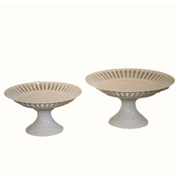 Ribbon Cake Stands