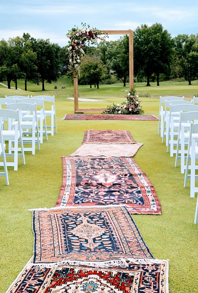 rug aisle for wedding
