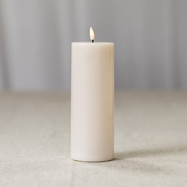 CT49 LED Extra Tall Pillar Candles