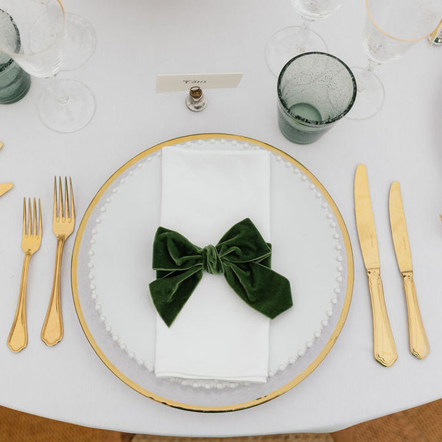 White Vintage Dinner Napkin