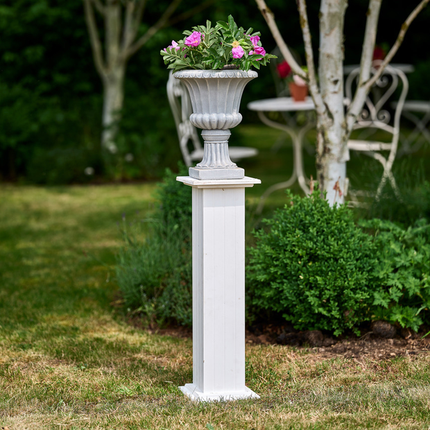 White Ribbed Plinth