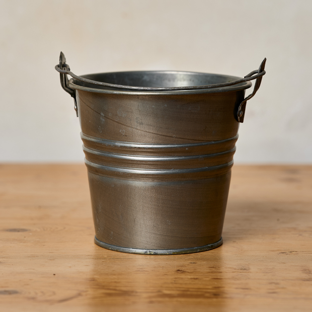Galvanised Bucket (medium)