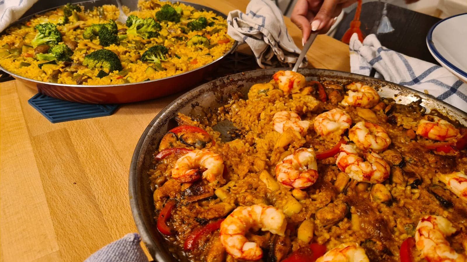 Private paella cooking show in Barcelona -6
