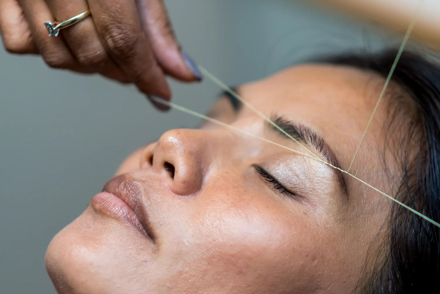 Eyebrow threading & Rica waxing grooming Delhi