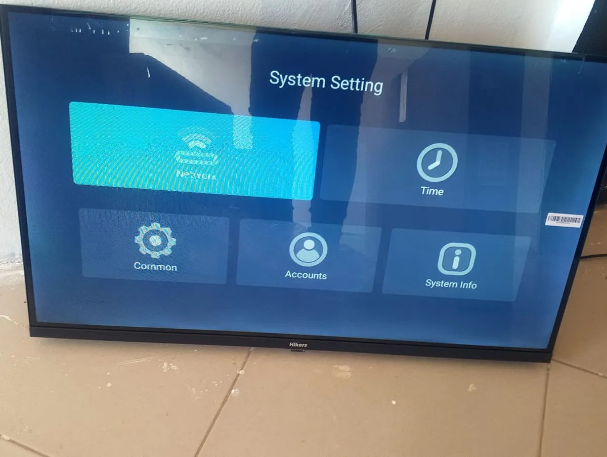 Other Brand / Generic LED / LCD TV (Generic) — photo 2