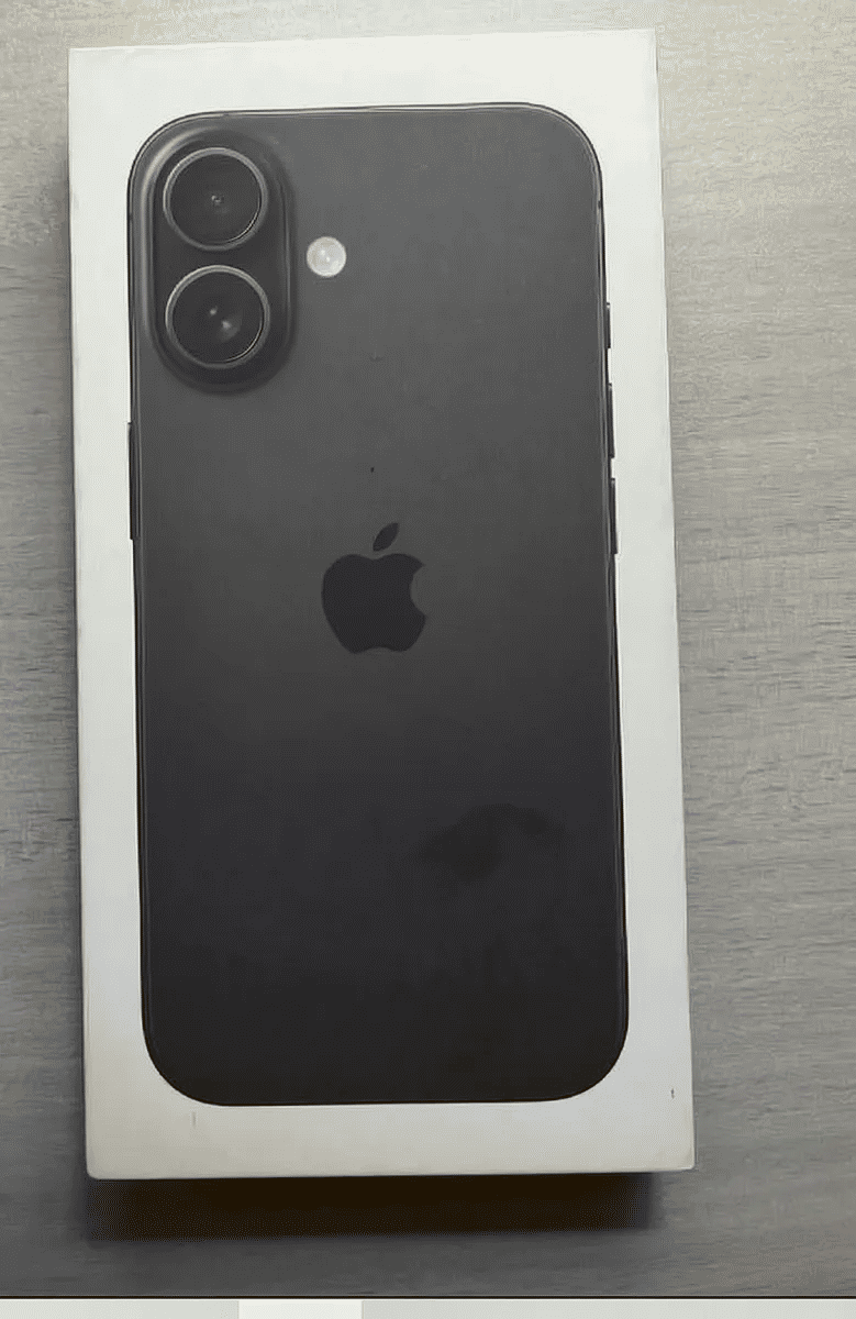 New Apple iPhone 16 128 GB Black