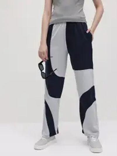 Roadster: Cargo Trousers Up to 88% OFF | Starts From ₹264