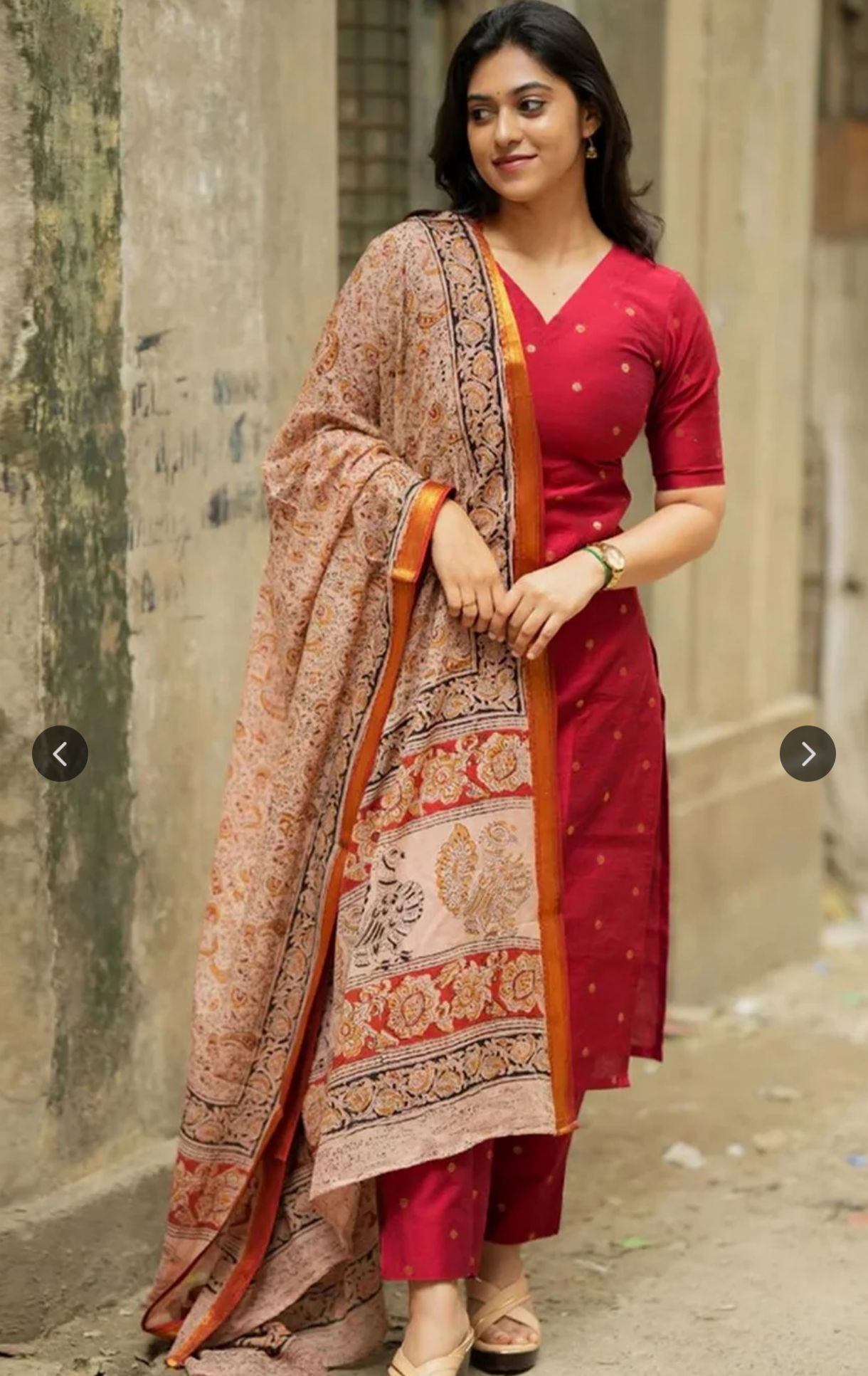 Myntra: GoSriKi Women's Clothing Upto 90% off