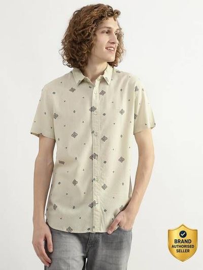 Upto 77% Off On United Colors Of Benetton.
