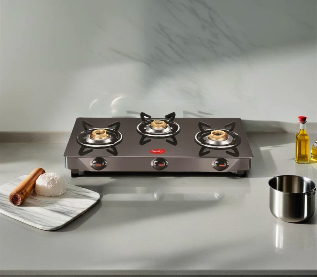 Pigeon Brunet Glass Manual Gas Stove 3 burner