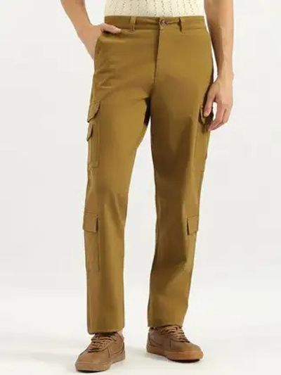 Upto 72% Off on United Colors Of Benetton Trousers \ Chinos