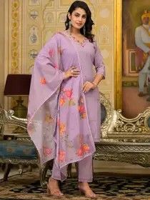Ishin Kurtas & Kurta Sets - Up to 89% OFF, Starting ₹583