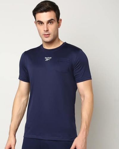 Upto 80% Off On Reebok Sportswear