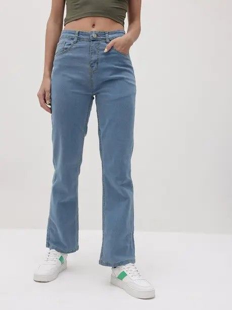 Upto 87% off on Roadster Women's Jeans