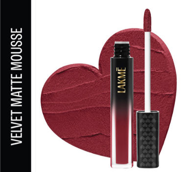 Lakme lipsticks 65-70 % off