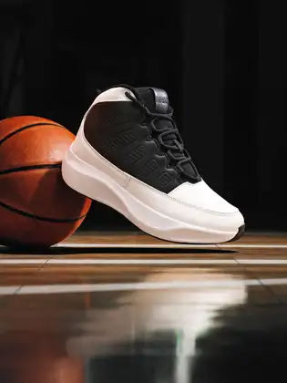Hrx By Hrithik Roshan Sports Shoes Up to 88% OFF | From ₹699