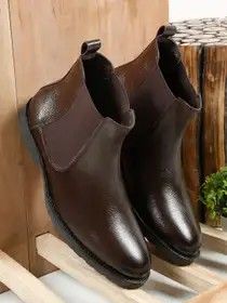 Upto 85% off on Teakwood Leathers Boots