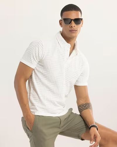 Upto 77% Off On Snitch shirts