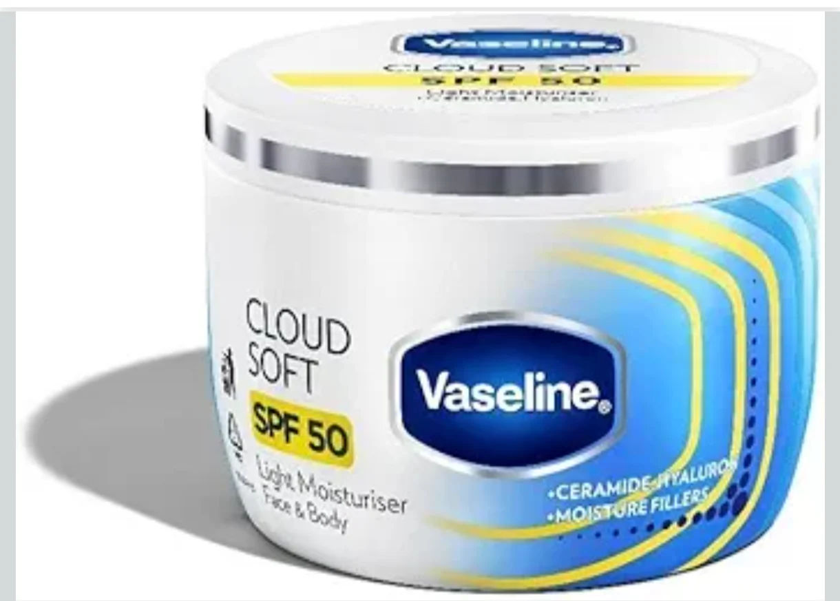 VASELINE Cloud Soft SPF 50 PA ++++ Light Moisturiser, 200 ml, for Soft and Bouncy Skin, with Ceramides & Hyaluron Moisture Fillers, Non-Sticky and Lightweight, Broad Spectrum Protection