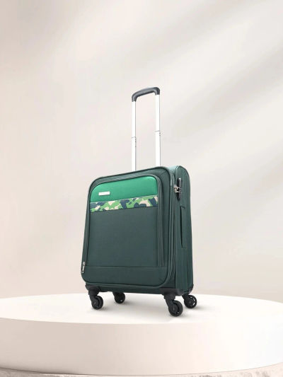 ARISTOCRAT Small Cabin Suitcase (55 cm) 4 Wheels - Commander Soft...(Black Exclusive)