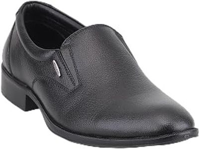 Upto 75% Off on Red Chief Men's Shoes