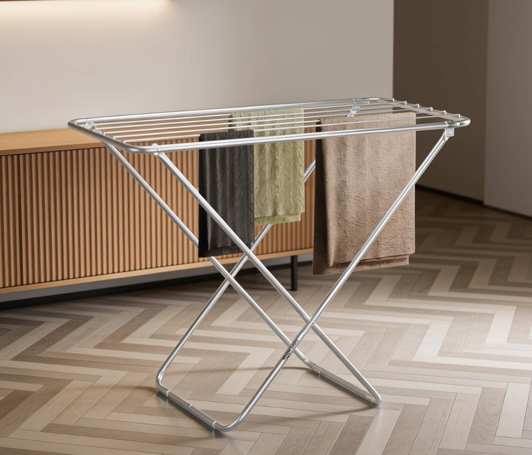 Amazon basics Mild Steel Cloth Drying Stand - Folding, 30 Feet Drying Length, 8 Drying Rails, Lightweight (Silver)