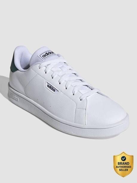 Upto 57% Off On Nike Shoes + Bank Offer + Coupon